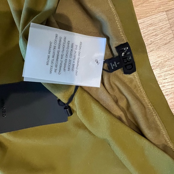 NBD Beeba Set - Bustier Top & Skirt in Olive Green - Picture 6 of 7